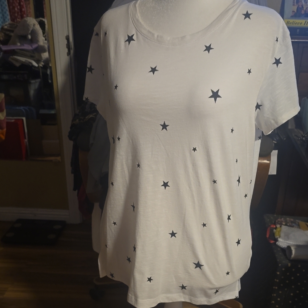 Daisy Fuentes White Short Sleeve Relaxed T-Shirt